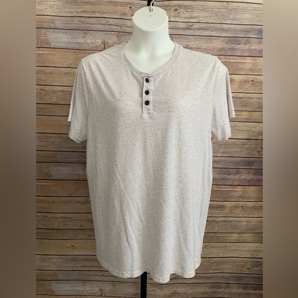 Old Navy Men’s - Size X-LARGE - Picture 1 of 6